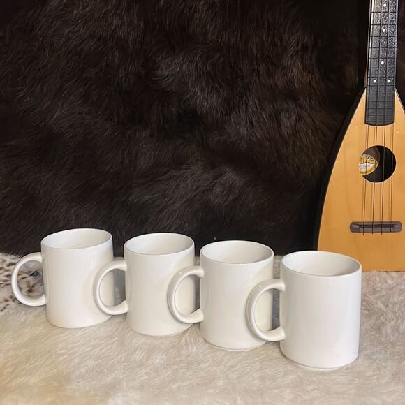 Starbucks cups Set of 4 (3820) - Picture 3 of 5